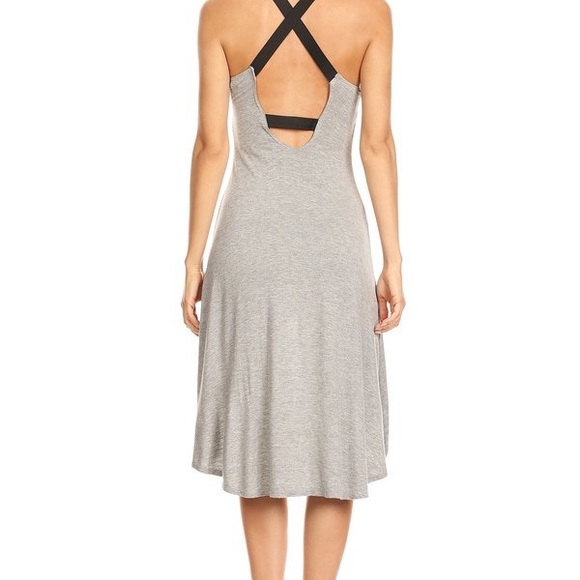 Dress - Picture 3 of 3